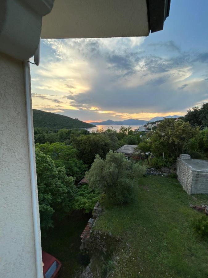 Lazarus Bigova Apartments Tivat Luaran gambar
